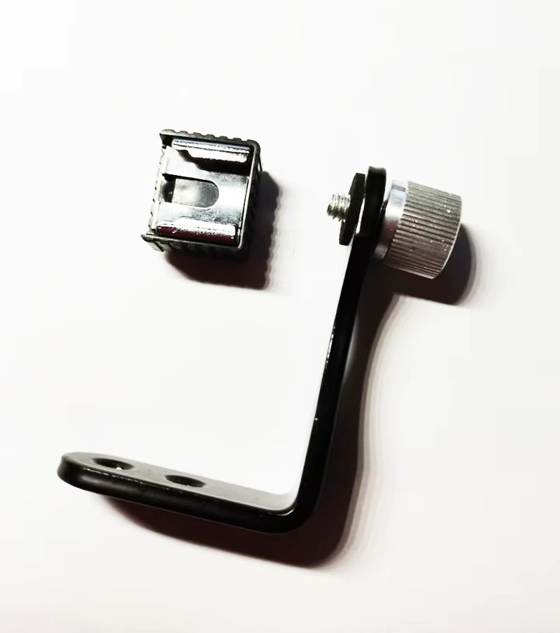 Полностью металлический кроншт – обзор и цена Hot Shoe Adapter